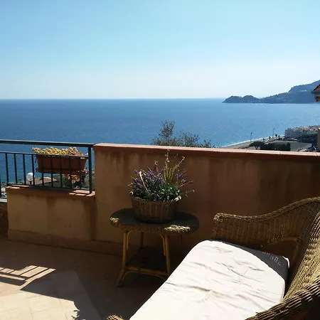 L'ulivo Sul Mare * Letojanni