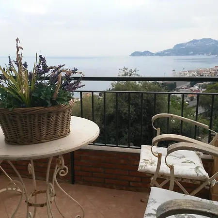 Holiday home L'ulivo Sul Mare Letojanni