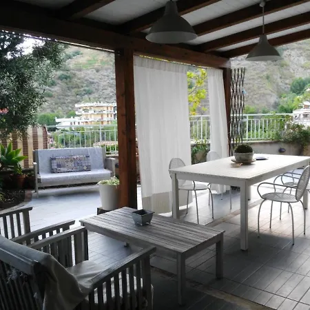 Holiday home L'ulivo Sul Mare Letojanni